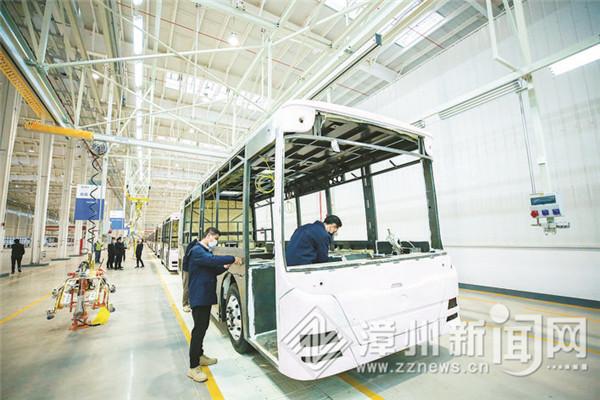 龙海金龙新能源汽车产业基地复工 到岗率逾95%